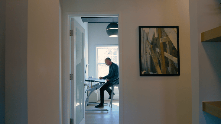 Rough Cut.00_10_44_21.Still018