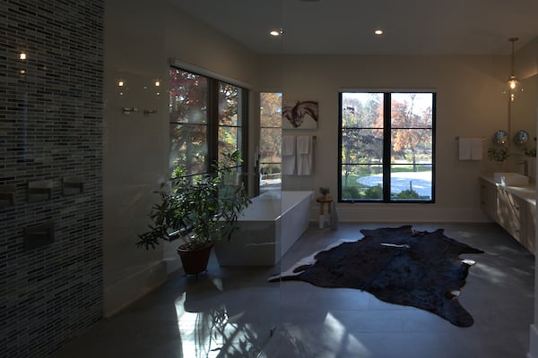 Modern Custom Home Renovation by Design-Build Firm AV Architects and Builders in Great Falls Virginia Northern Virginia Custom Home Builders